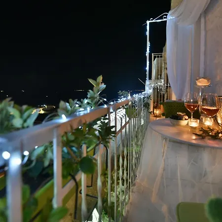 Apartment Suitelite Con Piscina Idromassaggio Vista Mare *